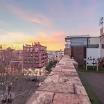 Bonito Atico En El Centro Con Terraza