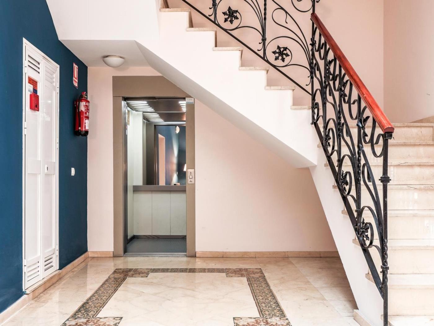 Apartamento Bonito Atico En El Centro Con Terraza Sevilla